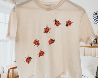 Comfort Colors® Ladybug Boxy Tee,Cute Ladybug Shirt,Boxy Fit Graphic Shirt,Cottagecore Aesthetic Clothes, Gift for Her,Minimalist Animal Top