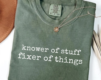Comfort Colors®-shirt 'Knower of Stuff • Fixer of Things', grappig cadeau vader klusjesman, T-shirt heren, T-shirt voor vaderdag echtgenoot