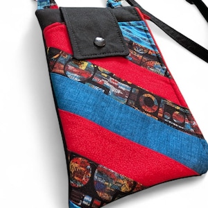 Bolso de mano de patchwork convertible en bandolera con billetera integrada