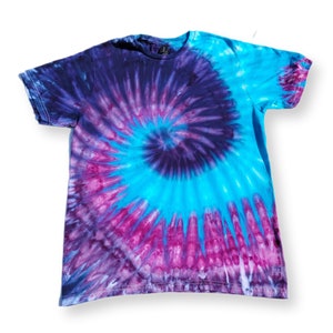 Tie Dye Purple and Turquoise Spiral Tie Dye T Shirt Adult Size