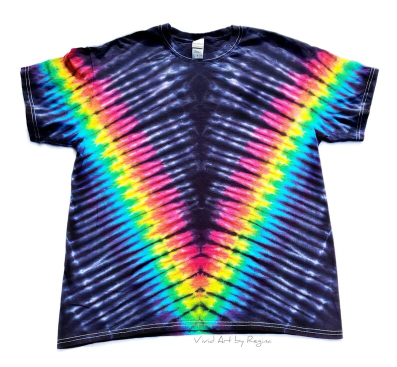 tie dye a black shirt