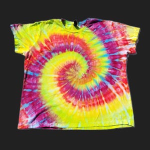Tie Dye Neon Spiral T Shirt Woman&#39;s  2x Tie Dye Shirt