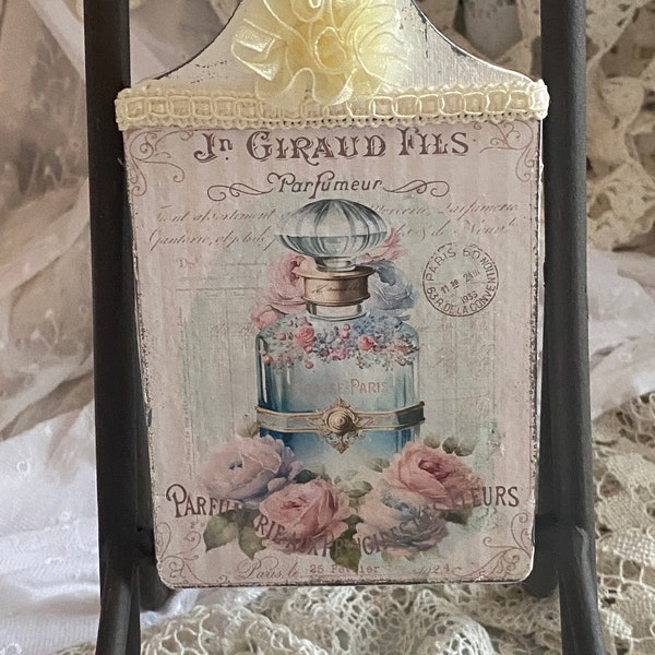 Shabby decor, French chic cutting board