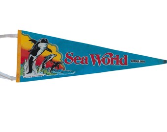 Sea World Ohio Felt Flag Pennant