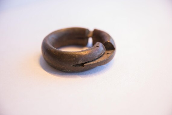 Antique African Interlocking Bracelet - image 4