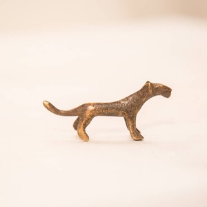 DISCOUNTED Vintage Tiny Cheetah Bronze Gold Weight image 3