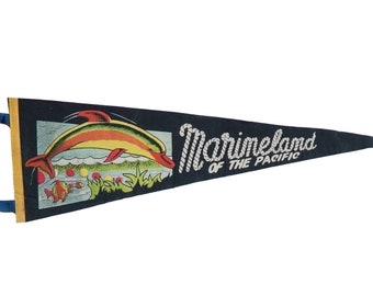 Vintage Marineland of the Pacific Felt Flag