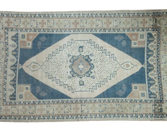 5.5x9.5 Vintage Distressed Oushak Carpet