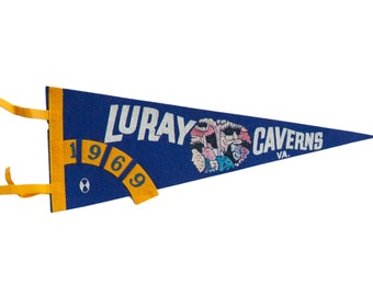 Vintage 1969 Luray Caverns VA Felt Flag
