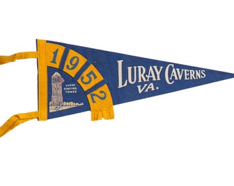 Vintage 1952 Luray Caverns VA Felt Flag