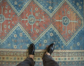 Alfombra caucásica vintage desgastada de 5x6,5