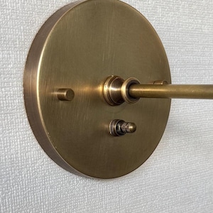 Lighting Hardware – Switches, Sockets, and Bulbs