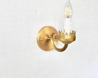 Vintage Country Style Candlestick Wall Lamp - Modern Brass Lighting Fixture