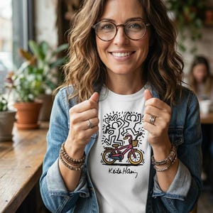 Keith Haring Style Fahrrad T-Shirt • Retro 80er Jahre Pop Art T-Shirt