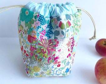 Drawstring Patchwork Bag Pattern, easy sewing tutorial for small kinchaku pouch, beginner friendly PDF instructions.