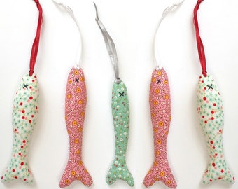 Fabric Fish Sewing Pattern PDF tutorial to make 3D herring & sardine shape fish, use as key fobs keyrings small soft toys or seaside decor