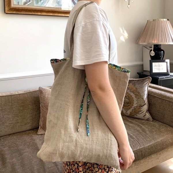 Tote Bag PDF Sewing Pattern, stylish & eco friendly reusable fabric shoulder bag for everyday use, easy to sew with lovely binding detail
