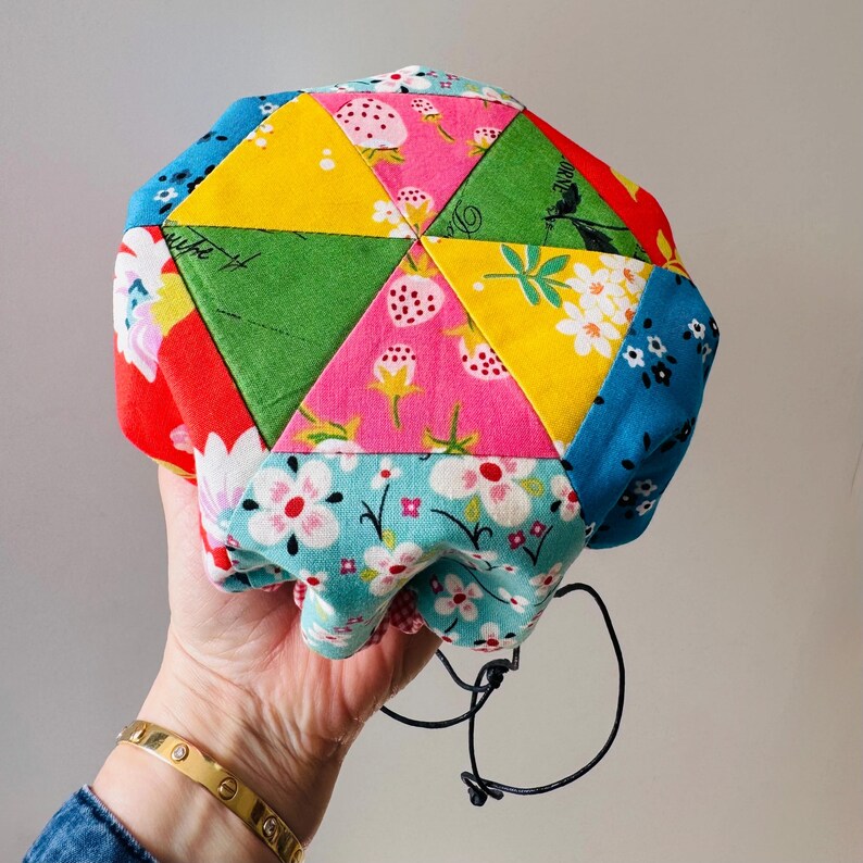 Round Patchwork Drawstring Pouch Sewing Pattern (PDF): Easy Bag for Cosmetics, Notions & Small Items