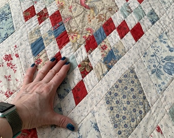 Jane Austen Diamond Patchwork Quilt Pattern, inspired by the historic patchwork coverlet by author Jane Austen, king size, sewing tutorial