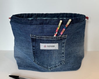 Denim Drawstring Bag Pattern easy and sustainable sewing project to re-purpose old blue jeans to remake as an awesome bag, PDF text tutorial