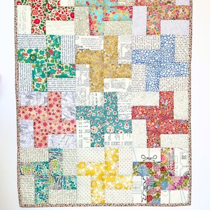 Windmill patchwork baby quilt pattern, Jelly roll friendly beginner crib blanket sewing tutorial PDF