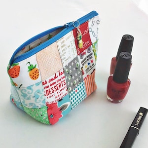 Patchwork Zip Pouch Sewing Pattern, 7 by 4 inch cute quilt bag for make-up cosmetics or bits & bobs, easy tutorial, beginner friendly PDF