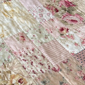 Detail of Triple Squares Quilt Pattern, Easy Traditional Patchwork Sewing Tutorial (PDF) by Tikki London