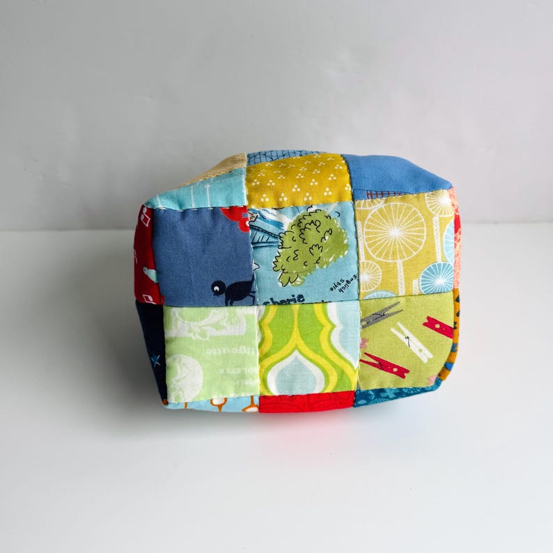 Drawstring Bag Patchwork Sewing Pattern by Tikki London, PDF download