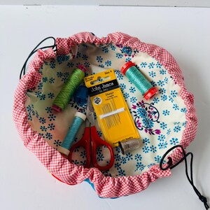 Round Patchwork Drawstring Pouch Sewing Pattern (PDF): Easy Bag for Cosmetics, Notions & Small Items