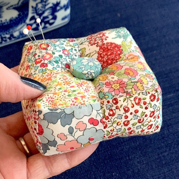 Pin Cushion Sewing Pattern, square shape patchwork design with magnetic needle minder button, made in Liberty fabrics, PDF instant download