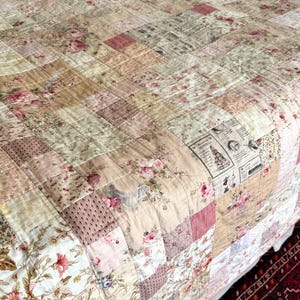 Triple Squares Quilt Pattern, Easy Traditional Patchwork Sewing Tutorial (PDF) Vintage style floral Lecien fabrics, quilt by Tikki London