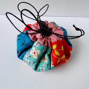 Round Patchwork Drawstring Pouch Sewing Pattern (PDF): Easy Bag for Cosmetics, Notions & Small Items