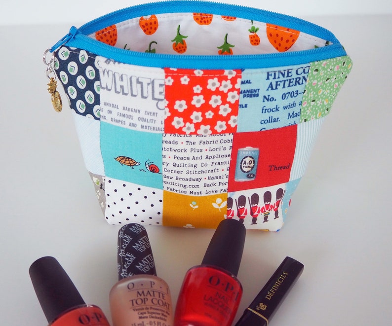 Zipper Pouch Pattern, make-up bag, zippy pouch, scrappy quilt fabric patches, patchwork sewing pattern, PDF download by Tikki London