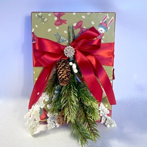 Adorable Christmas Gift Box, Wrapped Gift Box, Re-Useable Gift Box, Green and Red Gift Wrap, Young Children&#39;s Gift Wrap, Gift Idea, Boy Girl