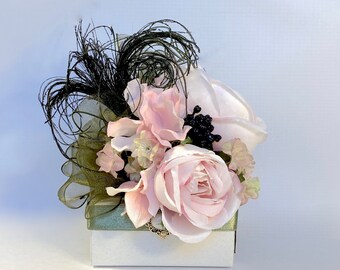 Vintage Floral Gift Box: Pink & Green Pre-wrapped Favor Box