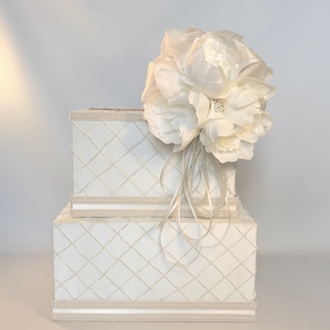 Off White Wedding Card Box with Lock  Bride&#39;s Bouquet Wedding Card Holder, Wedding Card Box,  Custom Card Box, Handmade, Gift Card Box