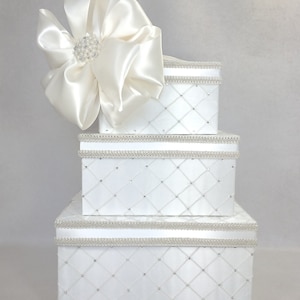 OFF-WHITE only Dramatic Quilted Diamonds Wedding Card Box Wedding Card Holder With Secure Lock White image 3
