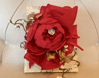 Handgemachte Blumen Geschenkbox: Erinnerungsbox Grün & Gold
