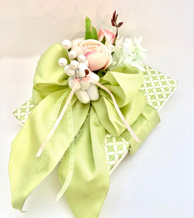 Handmade Garden Rose Gift Box: Wedding Favor, Jewelry Box (7x5x1) image 1