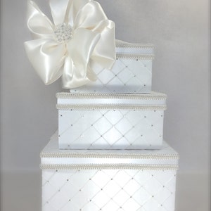 OFF-WHITE only Dramatic Quilted Diamonds Wedding Card Box Wedding Card Holder With Secure Lock White image 1