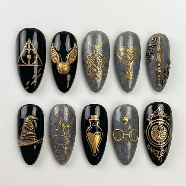 Handgemachte Zauberer Schule Drücken Sie auf die Nägel | Luxus goldene magische Symbole & Potion Art | Dark Academia Custom Nägel Set