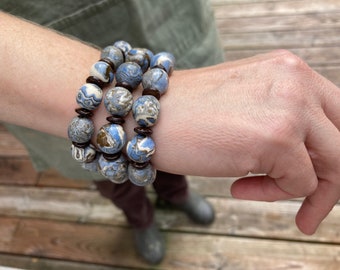 Blue Agateware Beaded Pottery Bracelet