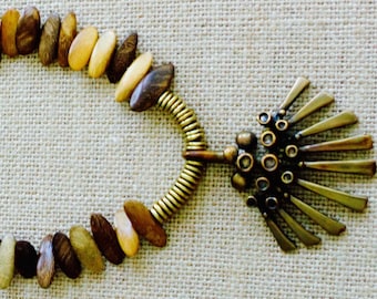 Bronze Fan and Wood Beads Necklace Gifts for Her