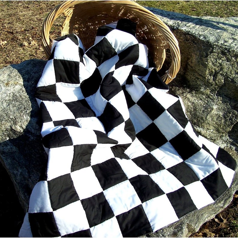 Black and White Queen Size Quilt Etsy