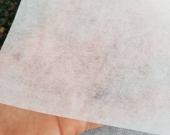 Spunbond 68 g/m² non-woven 60" zware interfacing wit ingenaaid *MADE in USA* 1 yard [5203]
