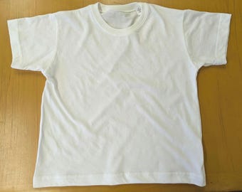 Camiseta infantil orgánica 100% algodón / Tejido ligero de punto / Blanco óptico PFD PFGD / Género neutro / Hecho en EE. UU.