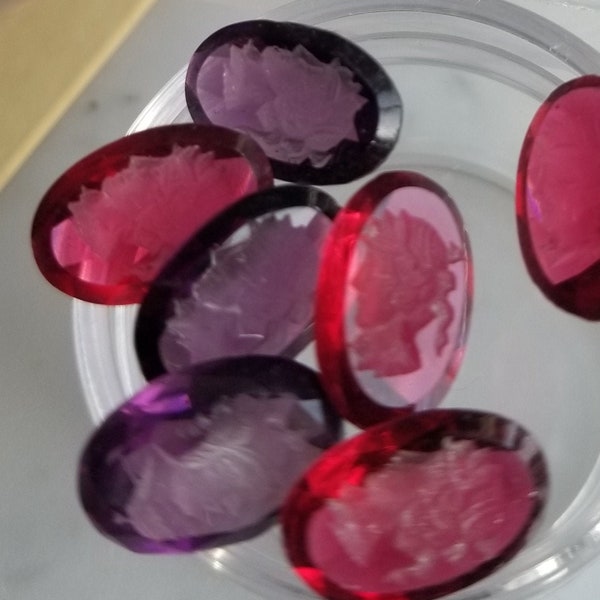 6 Vintage Ruby And Amethyst Intaglios  8x12mm ,Made In Western Germany