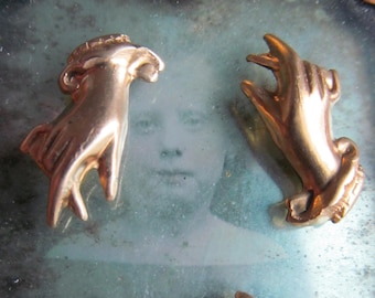 6 Tiny Brass Victorian Style Metal Hands