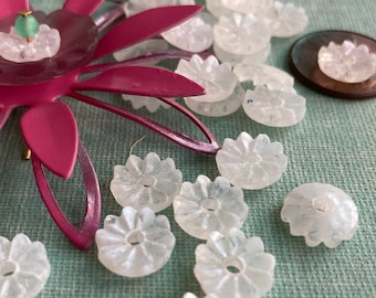 20 Vintage Alabaster Glass Flowers, 10mm