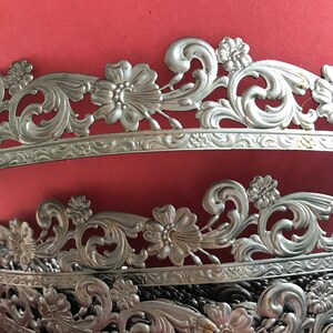 Vintage Steel Floral Gallery Wire, Queen Crown Trim